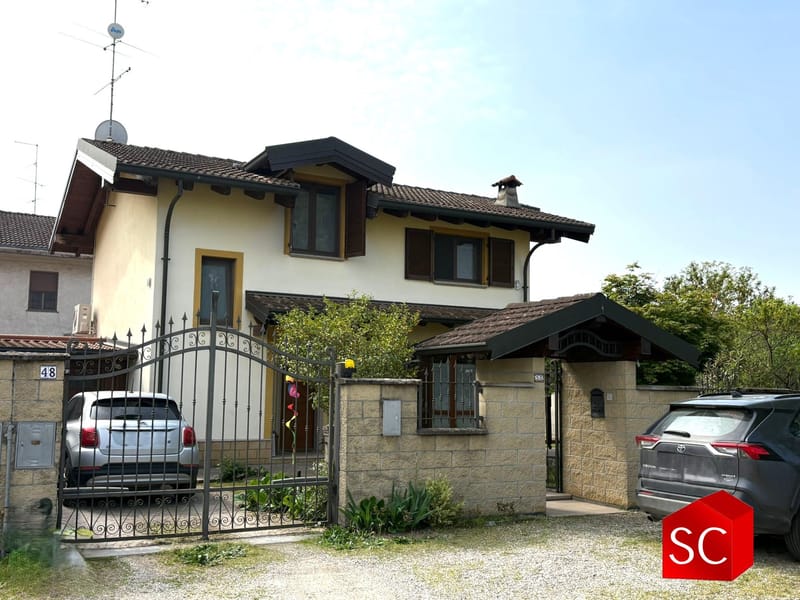 VILLA INDIPENDENTE IN ESCLUSIVA € 219.000