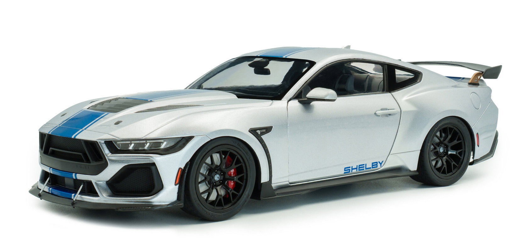 solido s1813803 Shelby Mustang SUPER SNAKE – GREY – 2025