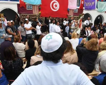 Hommage aux victimes de l'attentat à la Synagogue de La GHRIBA. / Pierrick HAMON