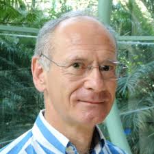 Une seule langue ne pourrait-elle suffire ? Christian TREMBLAY