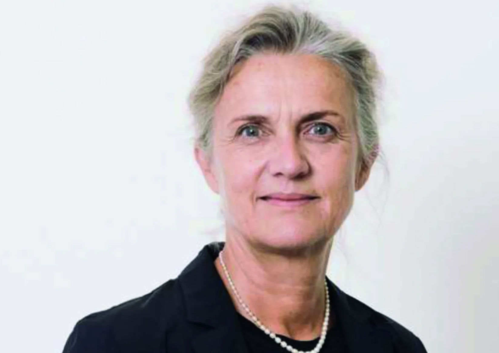 Ouvrir un débat qui permette d’aboutir à une définition partagée de la démocratie. Nathalie DELAPALME