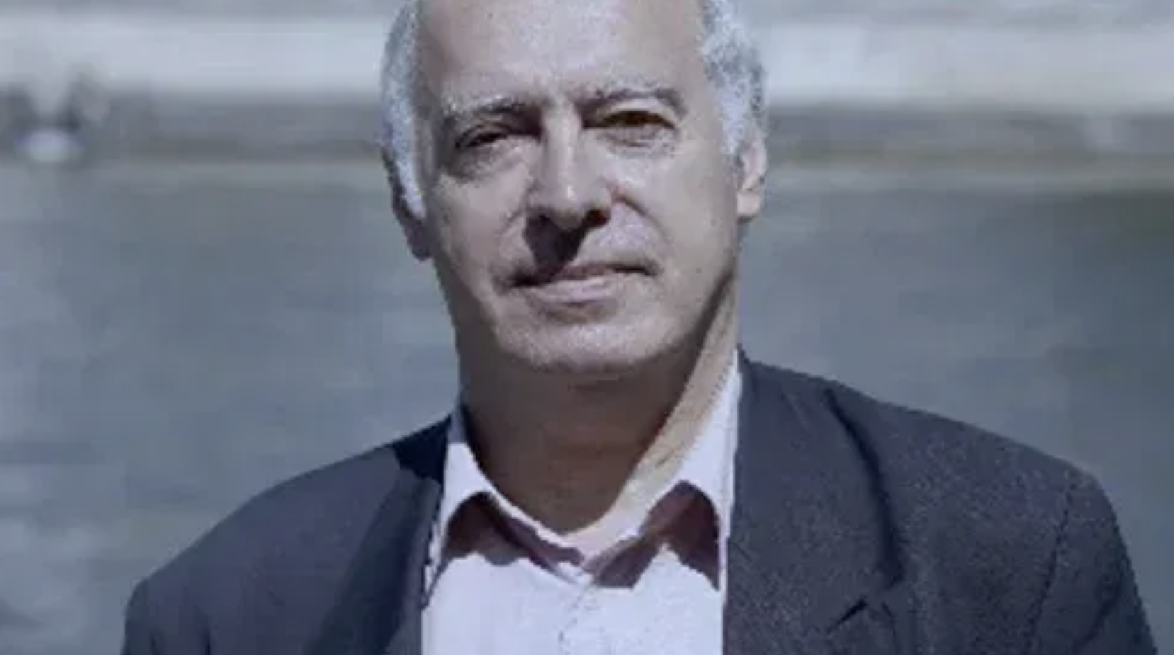 La République à l'épreuve du numérique :pour une souveraineté constitutionnelle à l'ère algorithmique. Patrice CARDOT