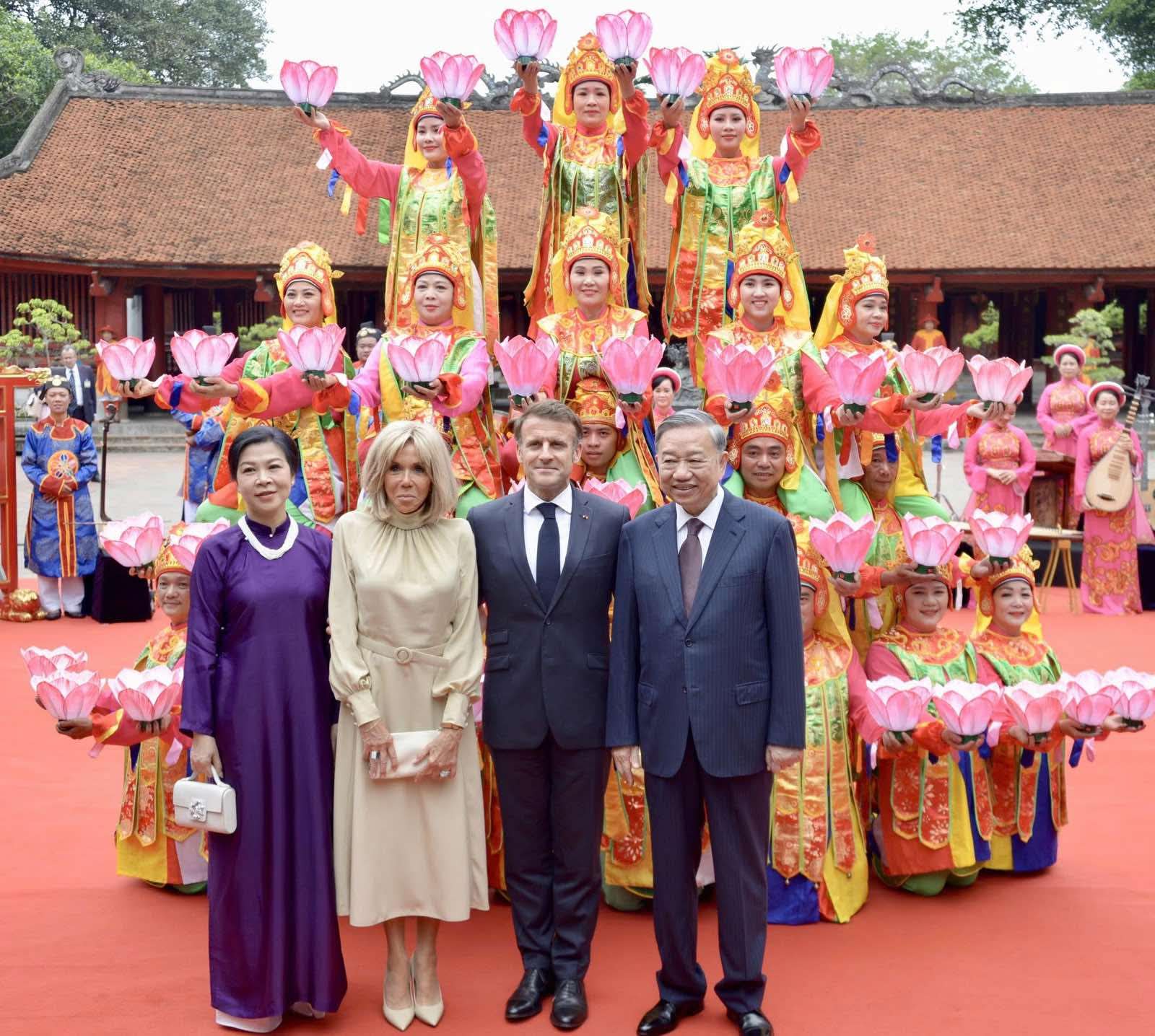 France-Vietnam: la coopération spatiale entre dans une nouvelle phase.TRAN THU DUNG et Pierrick HAMON
