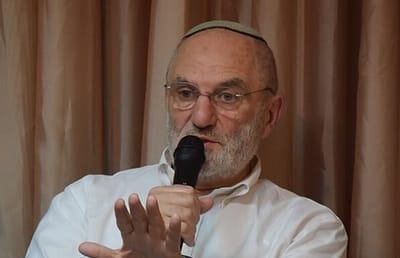 Turning an Enemy into a Friend / Tranformer un ennemi en ami ? Yakov M.RABKIN