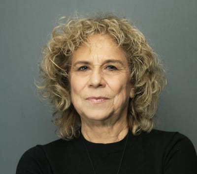 Una volta c’erano gli intellettuali / Il était une fois des intellectuels. Titti MARRONE. Napoli (Italie)