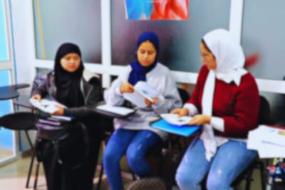 Apprentissage interactif : comment nos cours maintiennent l'engagement des élèves