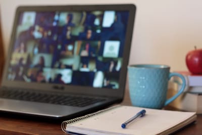 Top Benefits of Learning English Online in 2024