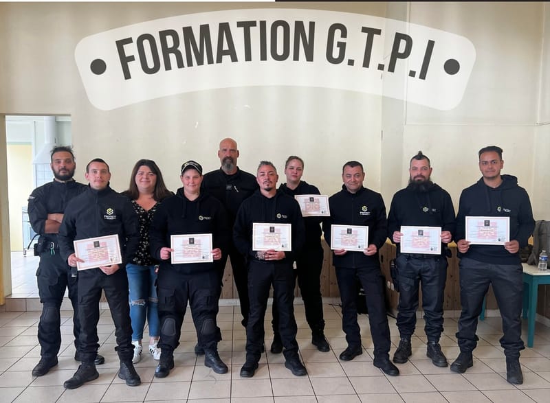 Formation spécifique: Krav-Maga/Kapap, self défense, tonfa, bâton télescopique, GTPI.