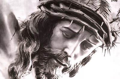 يا ملكاً مصلوباً من أجل معاصِيَّ !!