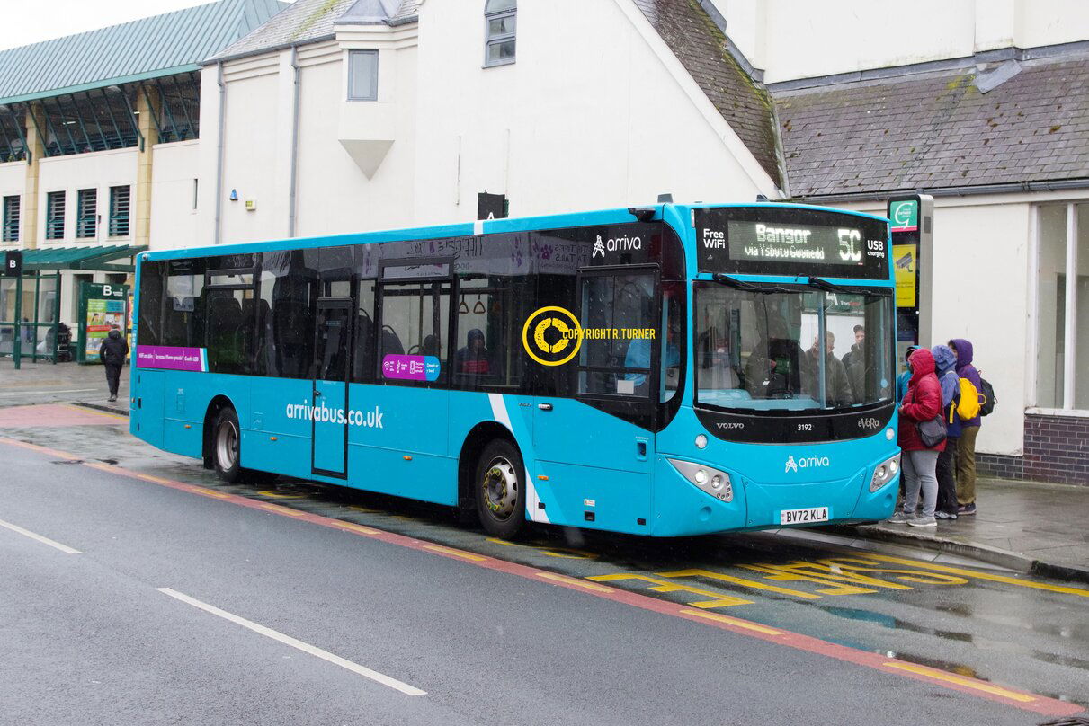 Arriva Buses Wales 3192 BV72 KLA.