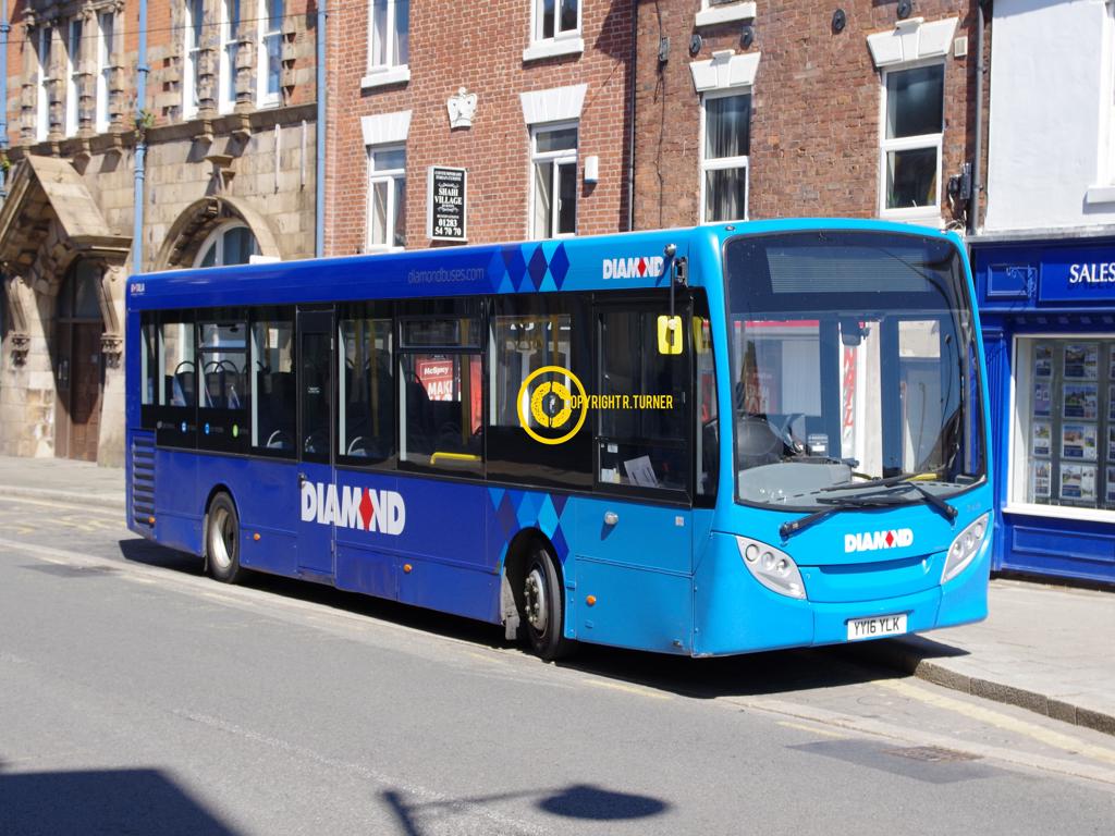 Diamond Bus EM 31419 YY16 YLK.