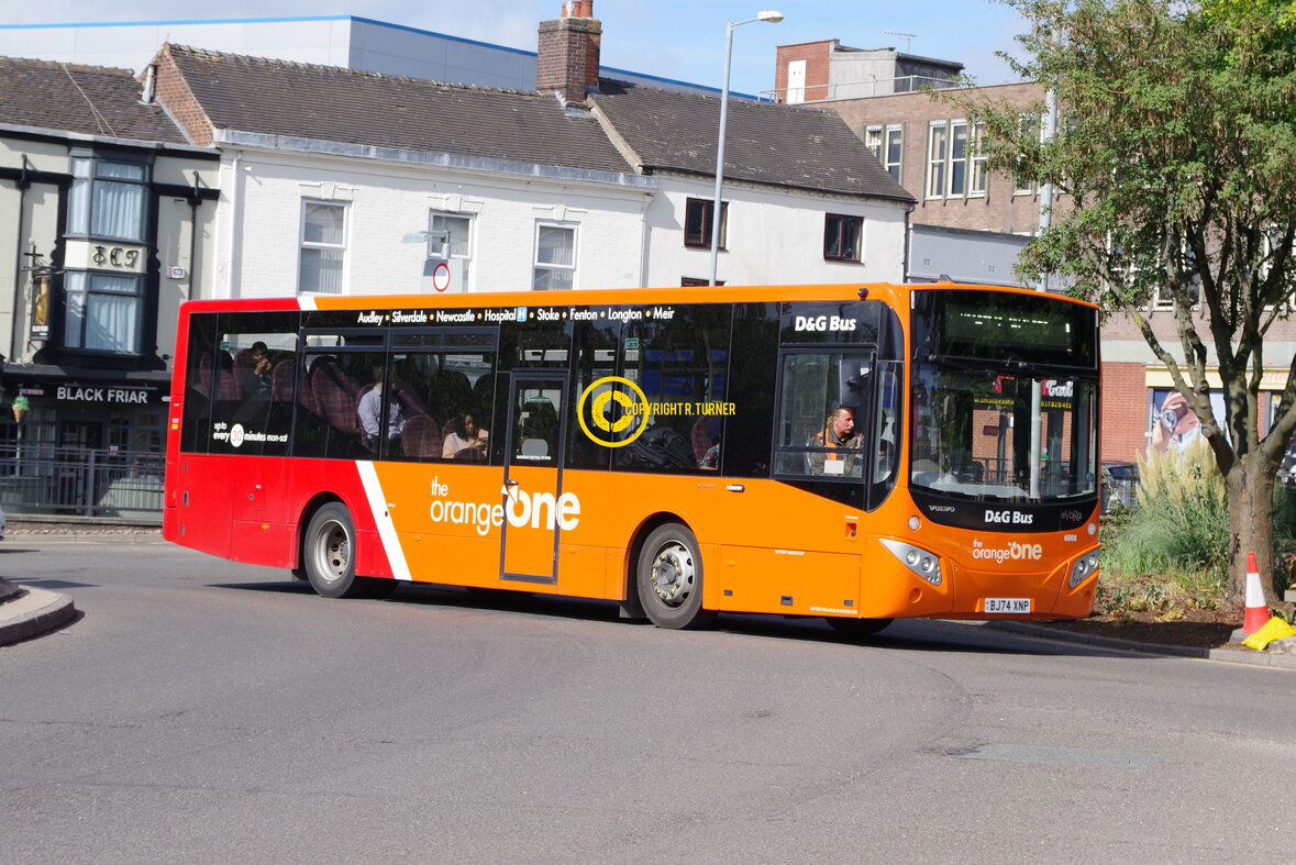 D & G Bus 6008 BJ74 XNP.
