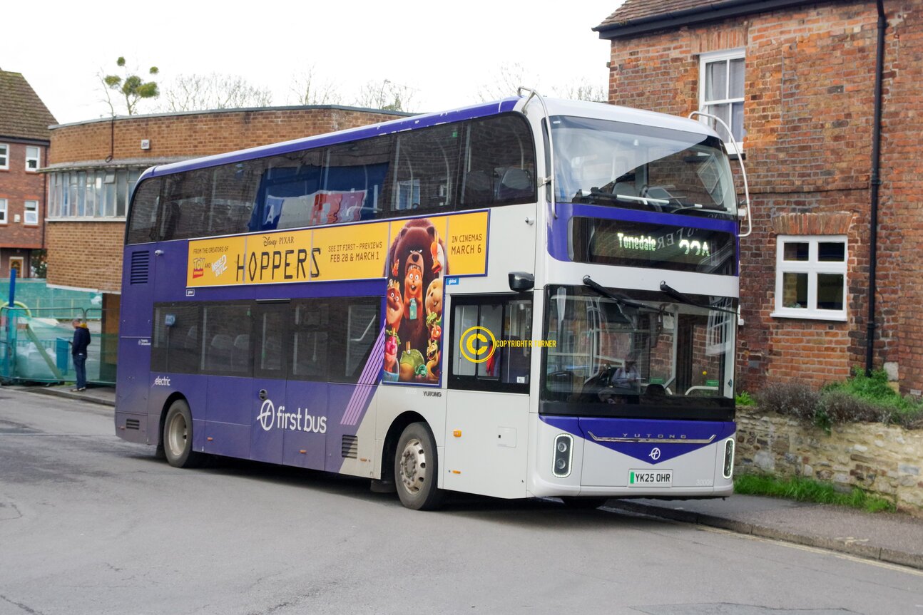 First Buses of Somerset 30006 YK25 OHR.
