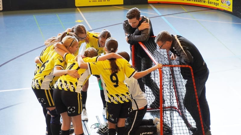 Juniorinnen B: Ein Sieg und eine Niederlage zum Saisonstart