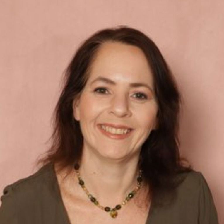 מפגש מטפלים 'מאירים במאור'- שפת הגוף ושפת הקול כמנועי שינוי בטיפול | נועה פלג גלאור