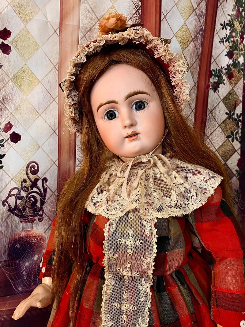 At Auction: PORZELLANKOPFMÄDCHEN "EDEN BÉBÉ". FLEISCHMANN & BLOEDEL