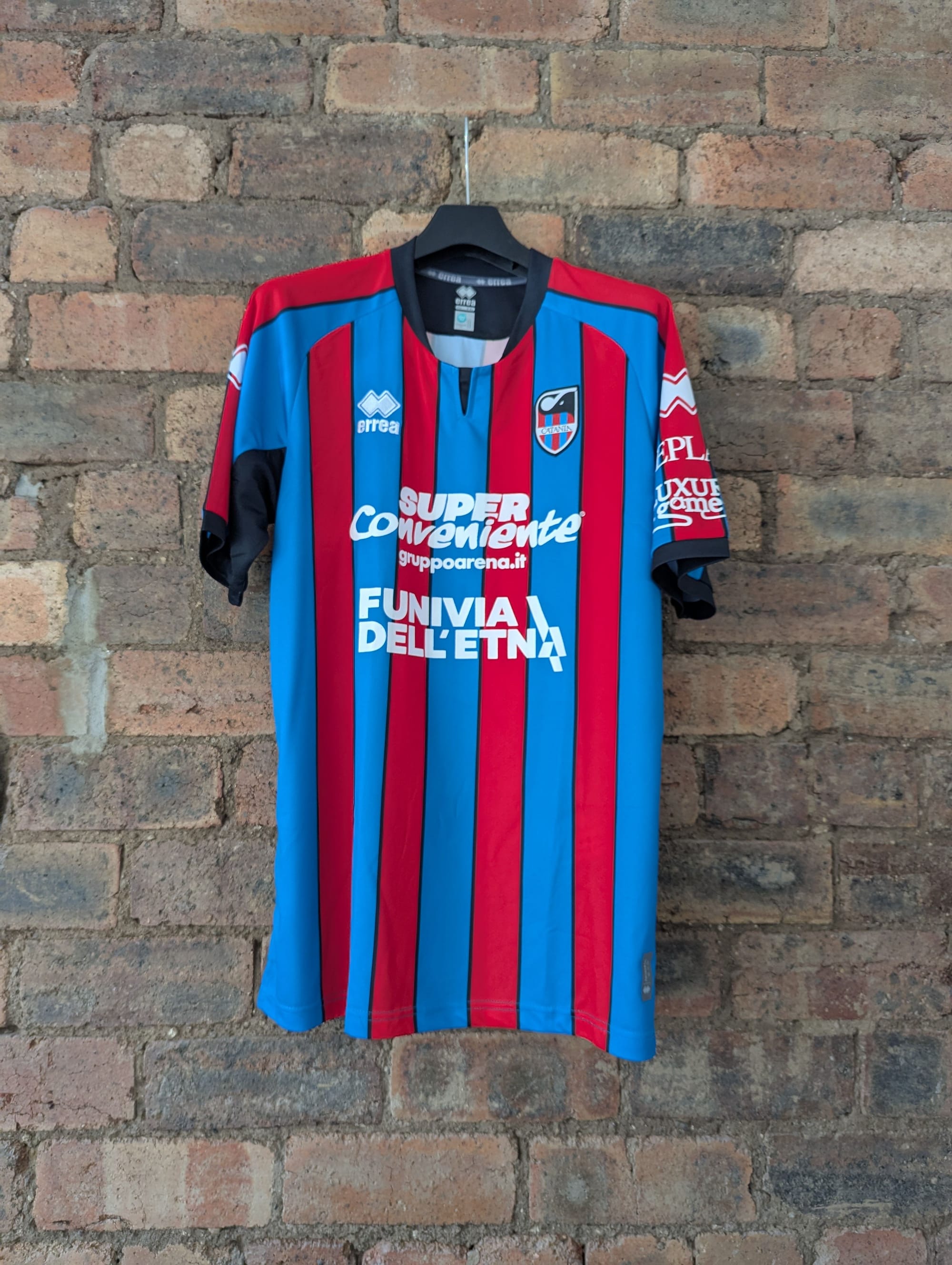 Catania 24/25 (Home)