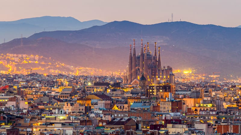 Projeeë Jugendhaus Vakanz ob Barcelona an Spuenien