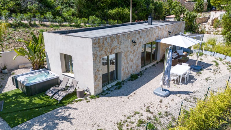 VILLA JACUZZI