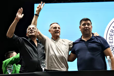 La CGT convoca de urgencia a su consejo directivo y se prepara para oponerse a la reforma laboral de Milei