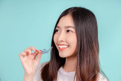Clear Aligners or Braces – A West Coast Guide