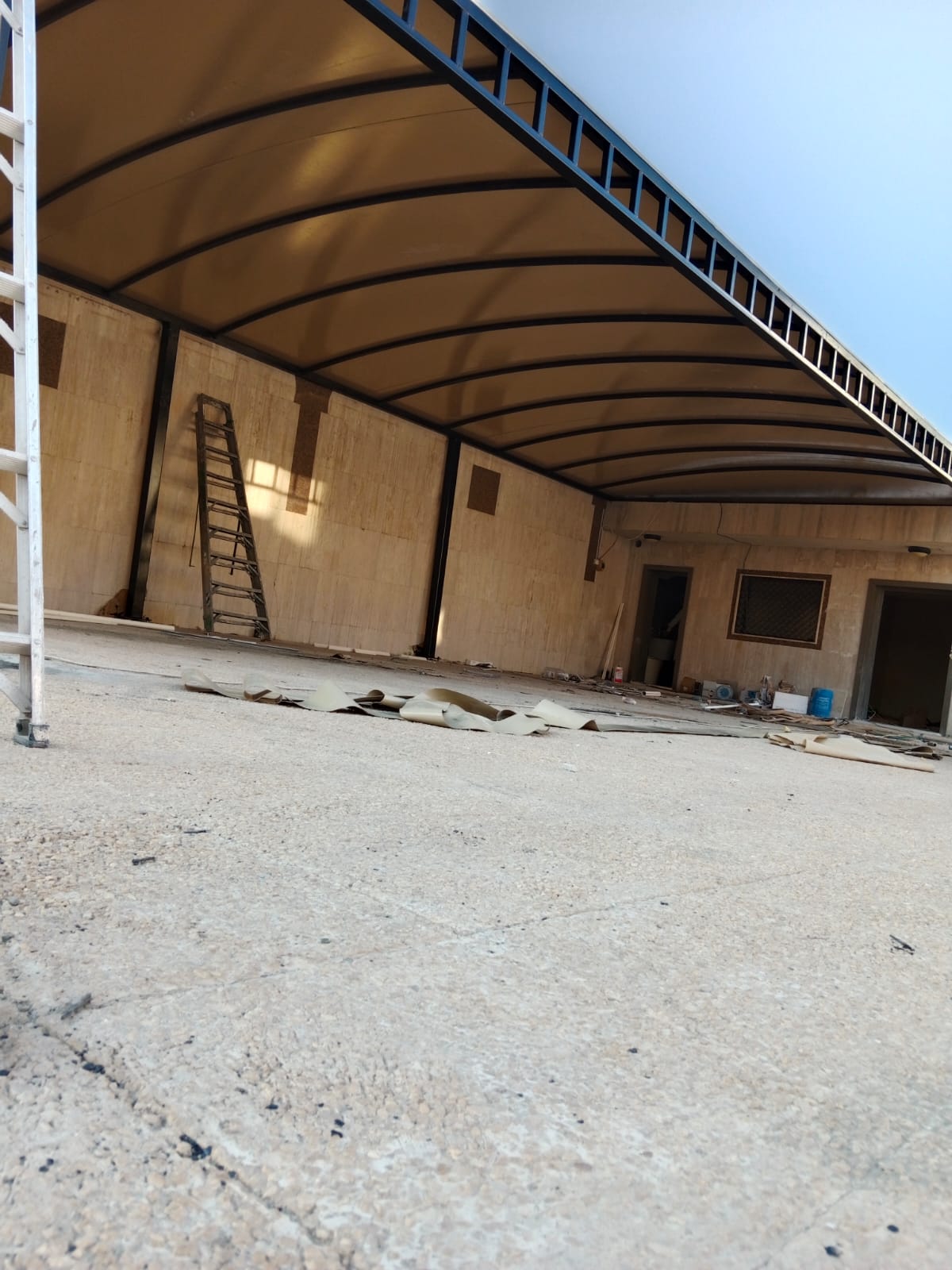 مظلات وسواتر في ينبع الصناعية