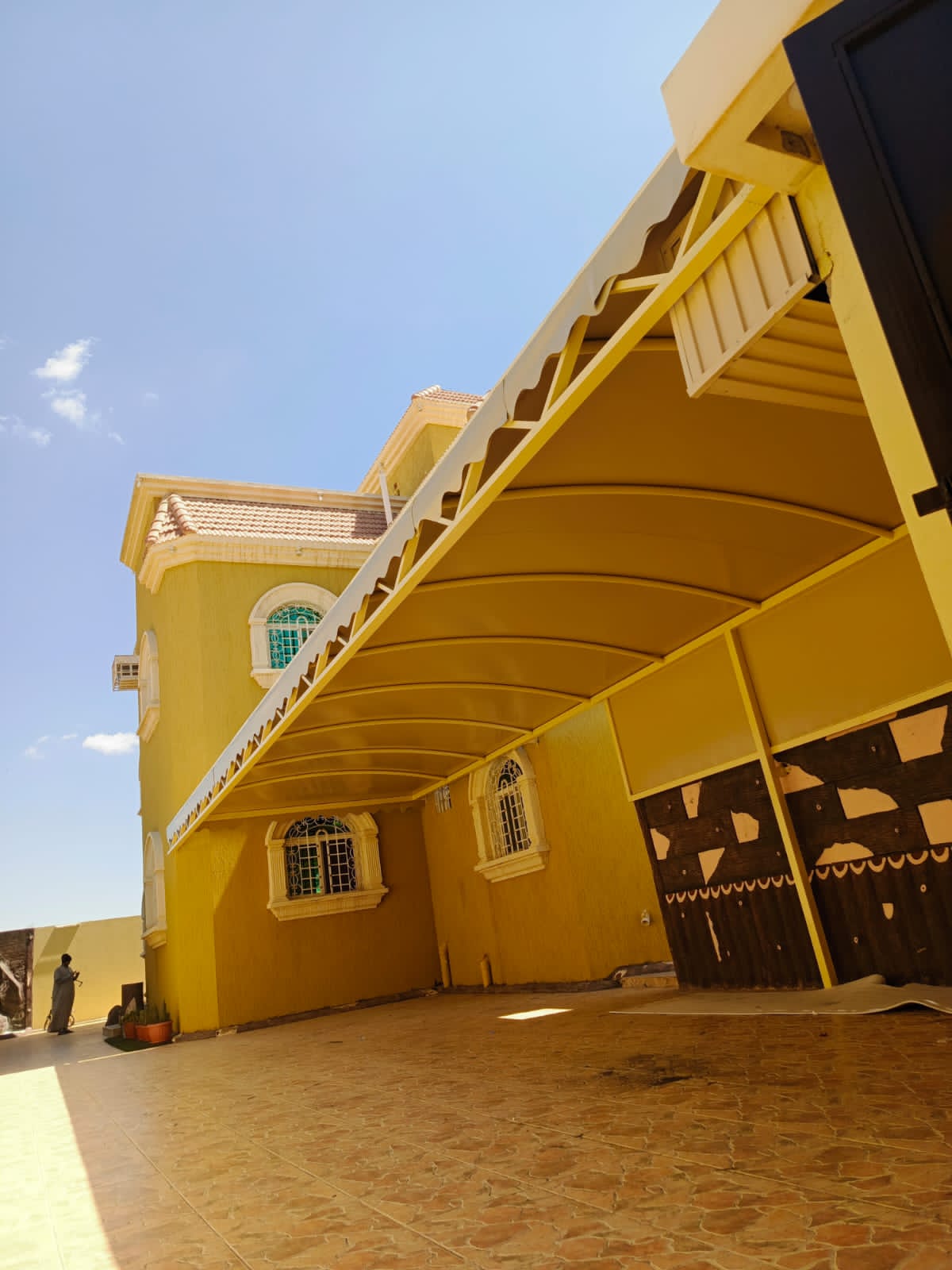 تركيب مظلات وسواتر حي الإسكان المدينة المنورة