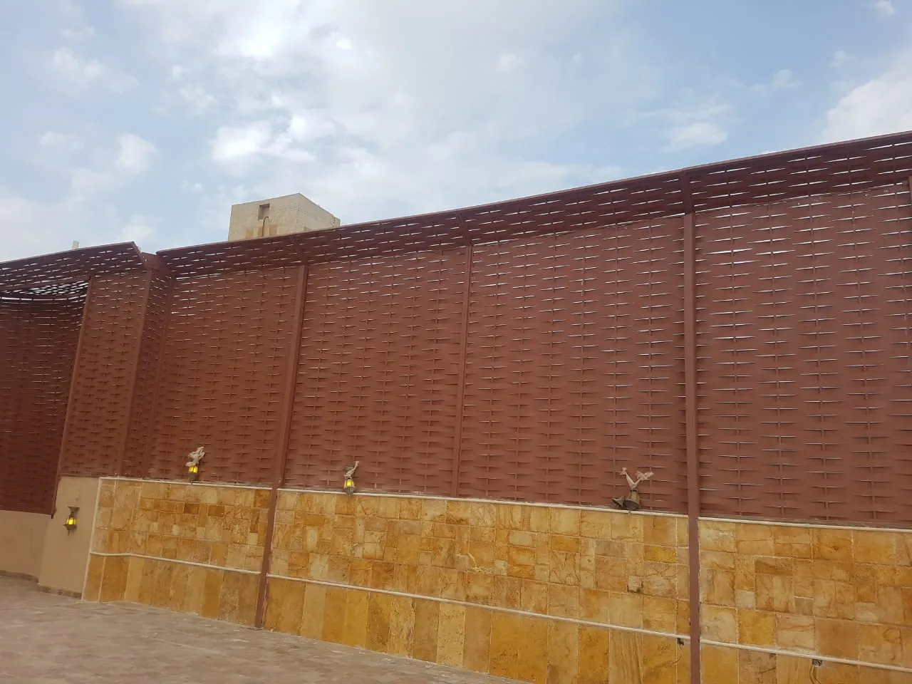 تفصيل سواتر حسب المقاس في المدينة المنورة | تصميم وتركيب سواتر