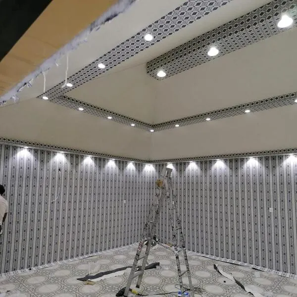 إصلاح تمزقات قماش بيت الشعر المدينة المنورة