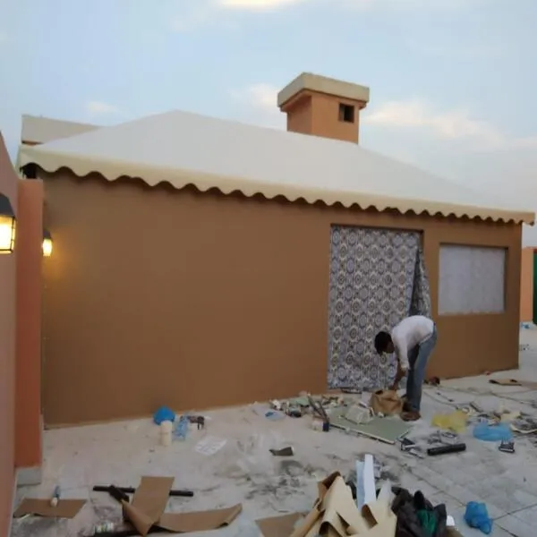 تصميم وتركيب بيت شعر في الحوش بالمدينة المنورة