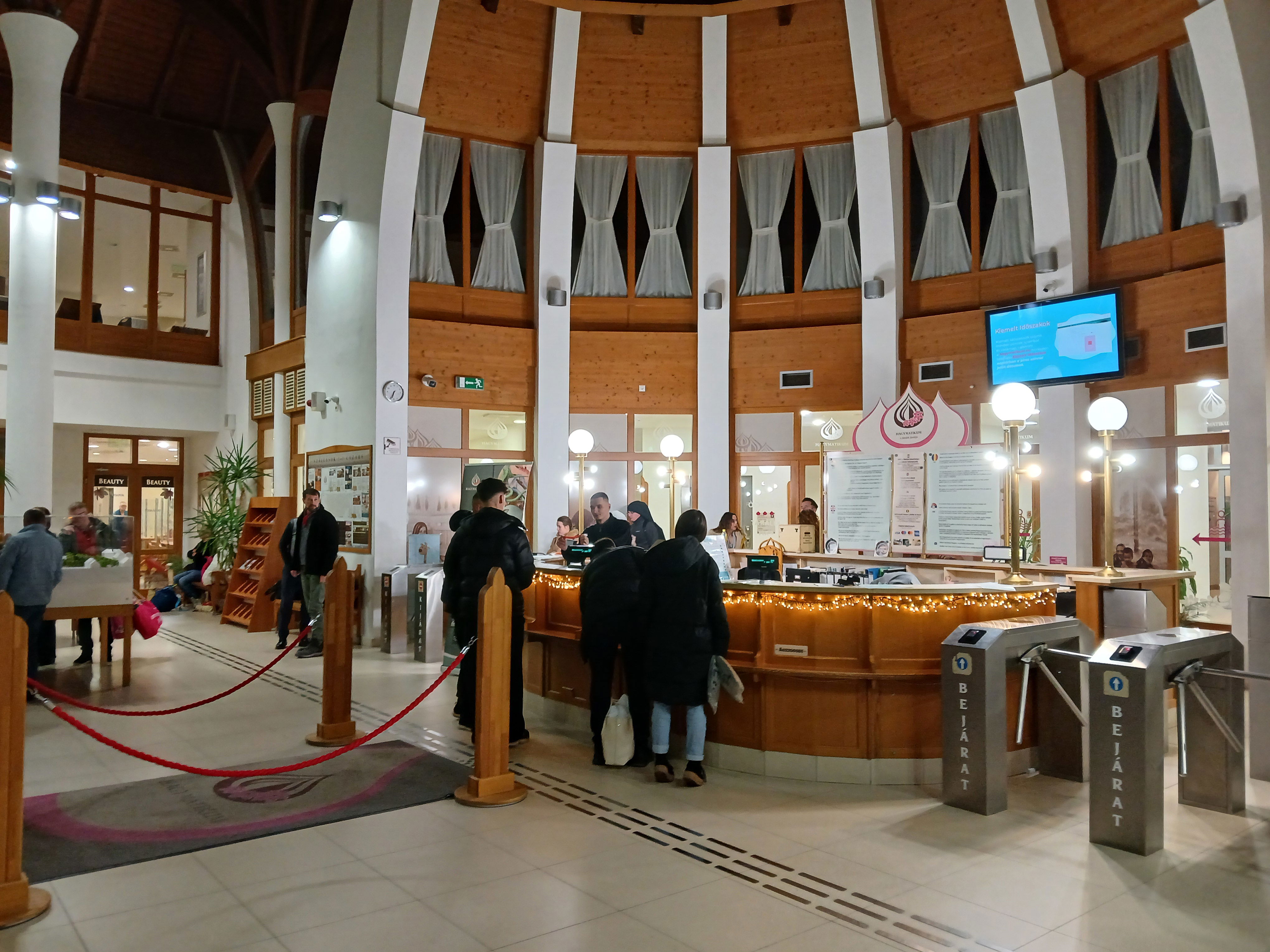 Recepție Aquapark Mako