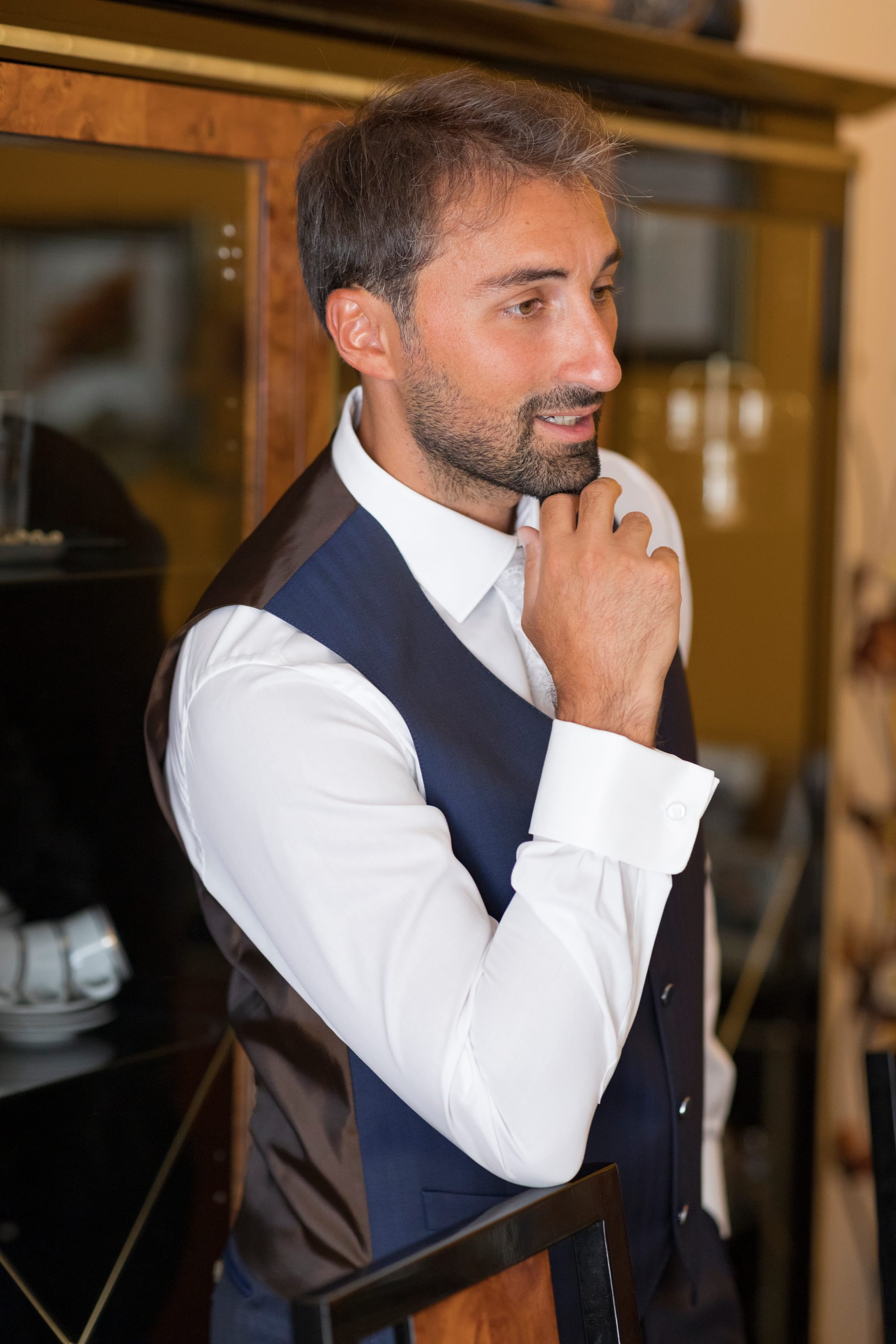 "Il Matrimonio a Villa Grandinetti: Un'Esplosione di Emozioni e Colori"