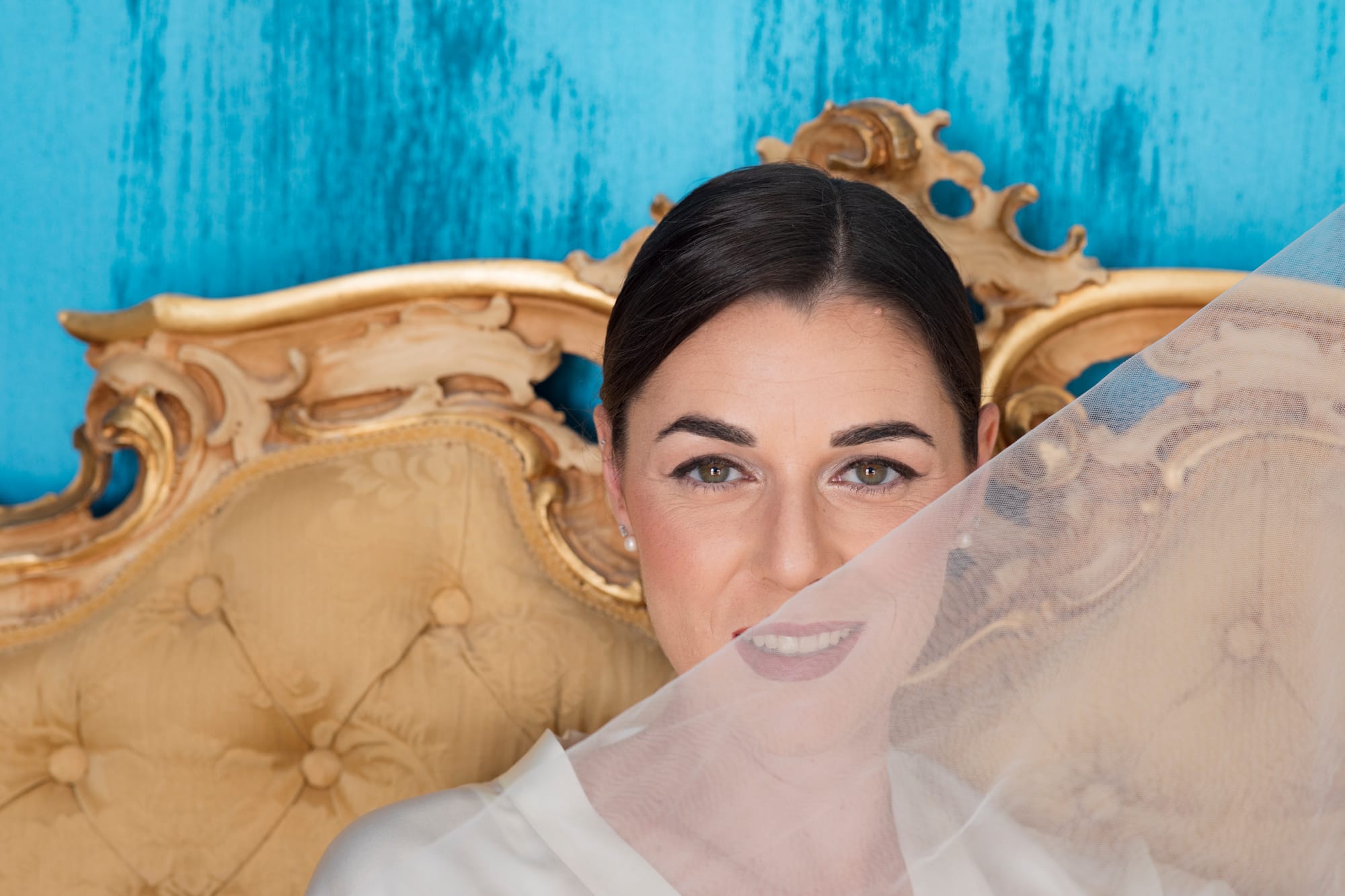 "Il Matrimonio a Villa Grandinetti: Un'Esplosione di Emozioni e Colori"