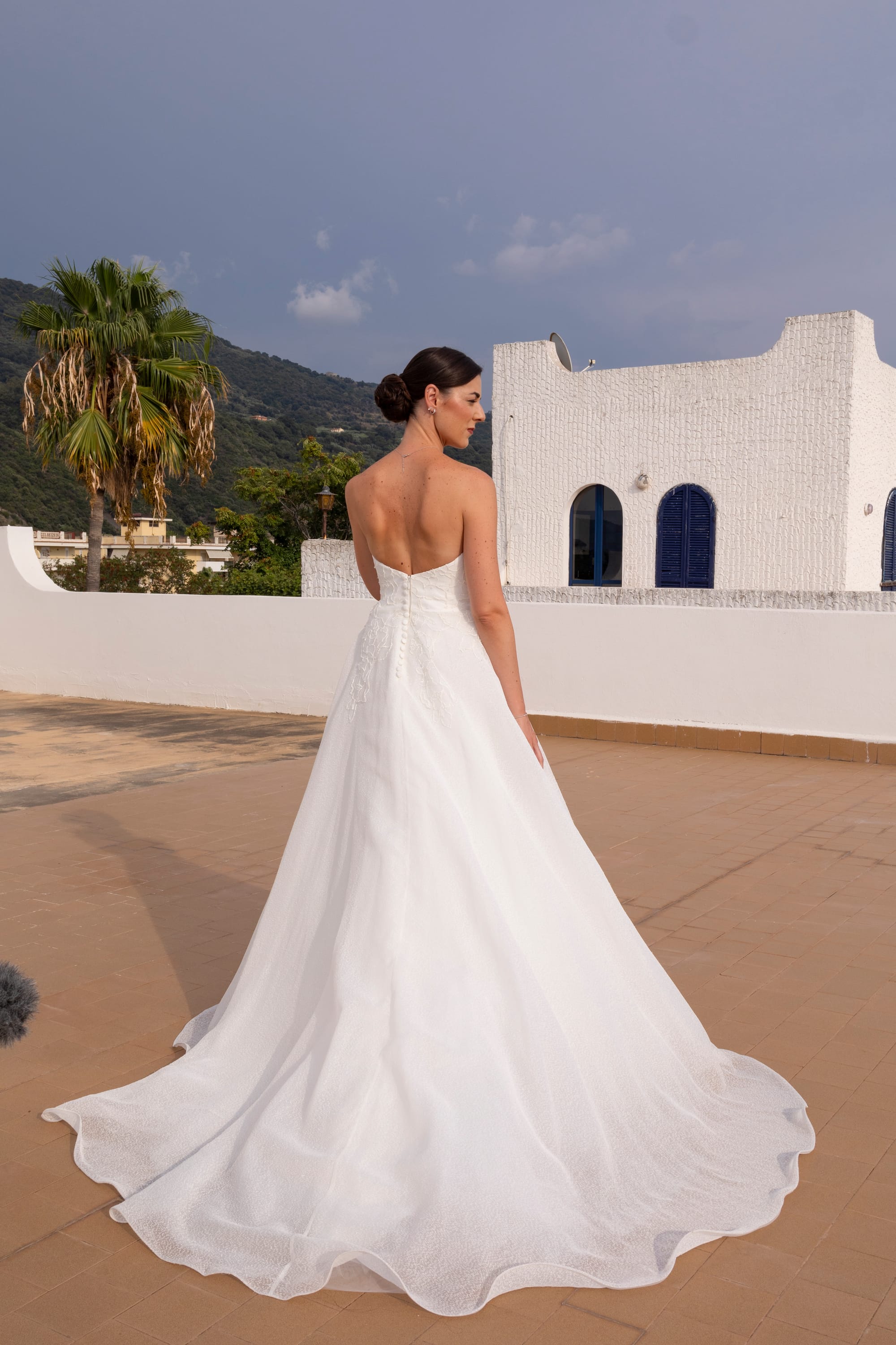 "Il Matrimonio a Villa Grandinetti: Un'Esplosione di Emozioni e Colori"