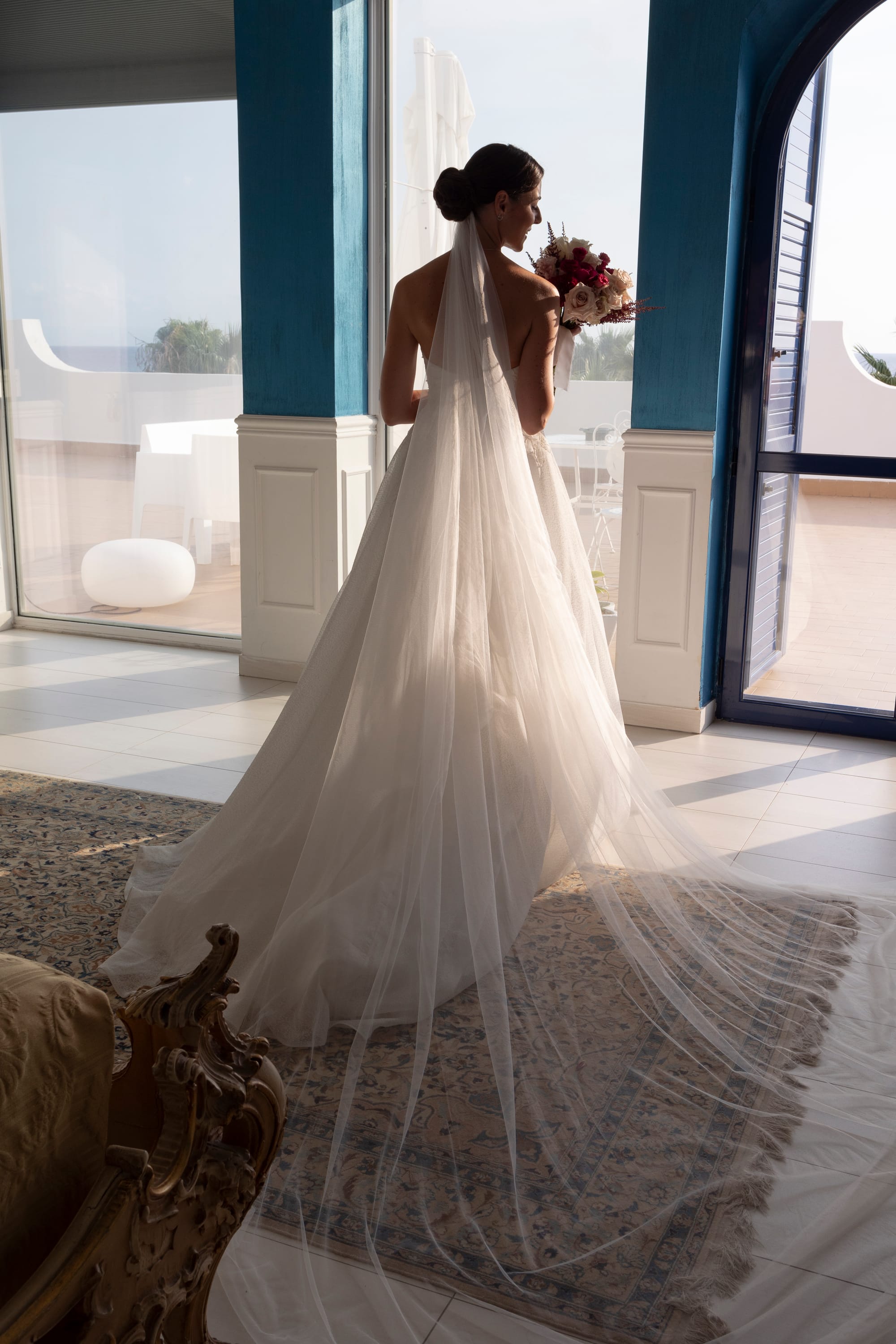 "Il Matrimonio a Villa Grandinetti: Un'Esplosione di Emozioni e Colori"