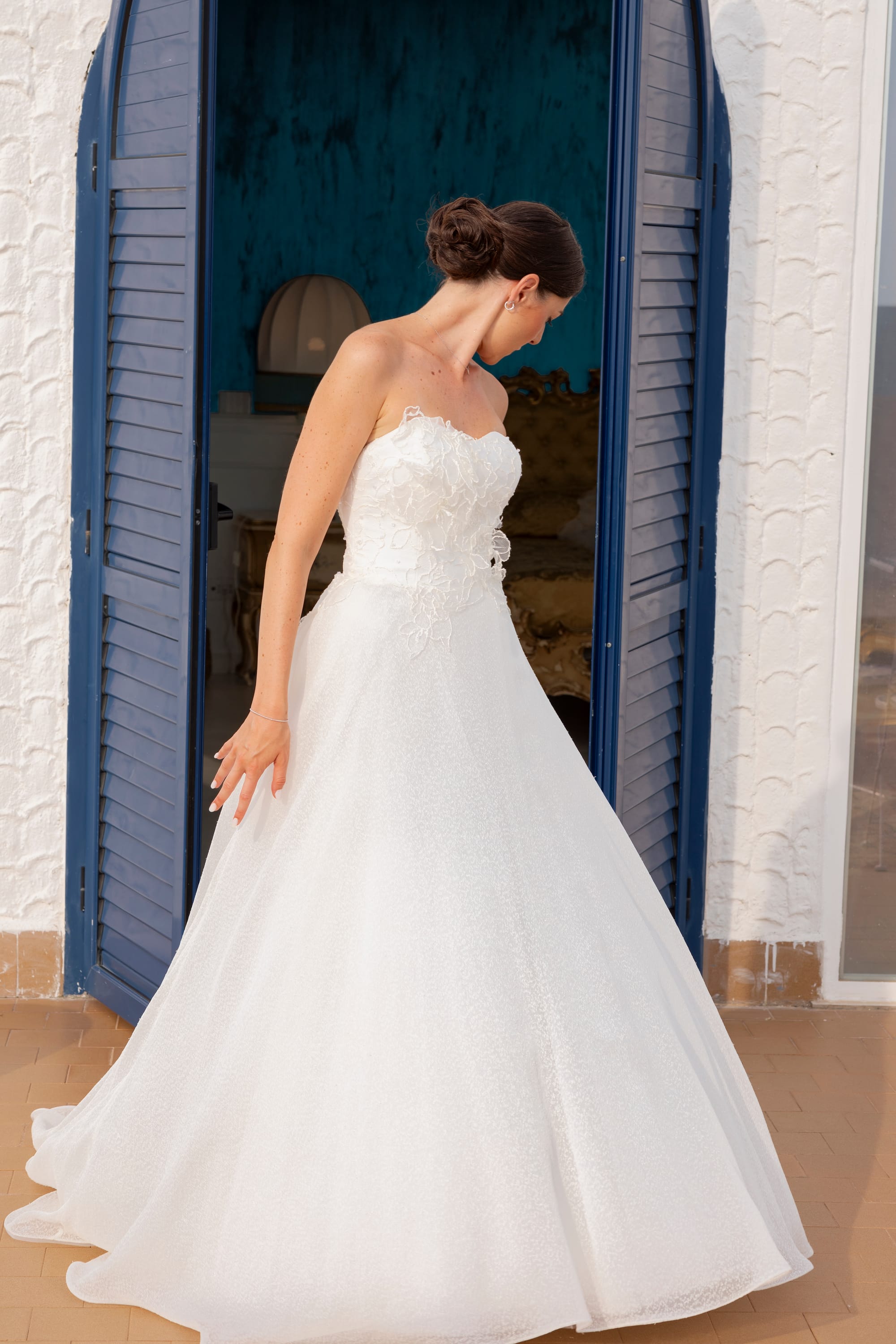 "Il Matrimonio a Villa Grandinetti: Un'Esplosione di Emozioni e Colori"