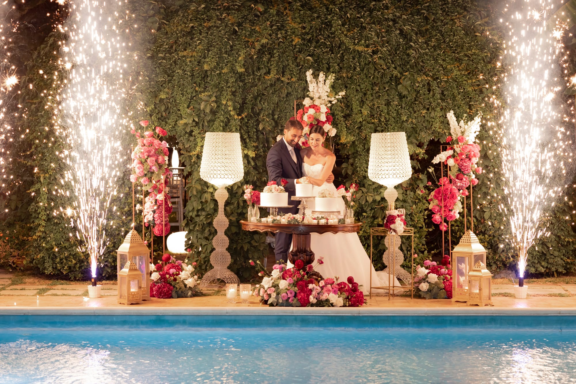 "Il Matrimonio a Villa Grandinetti: Un'Esplosione di Emozioni e Colori"