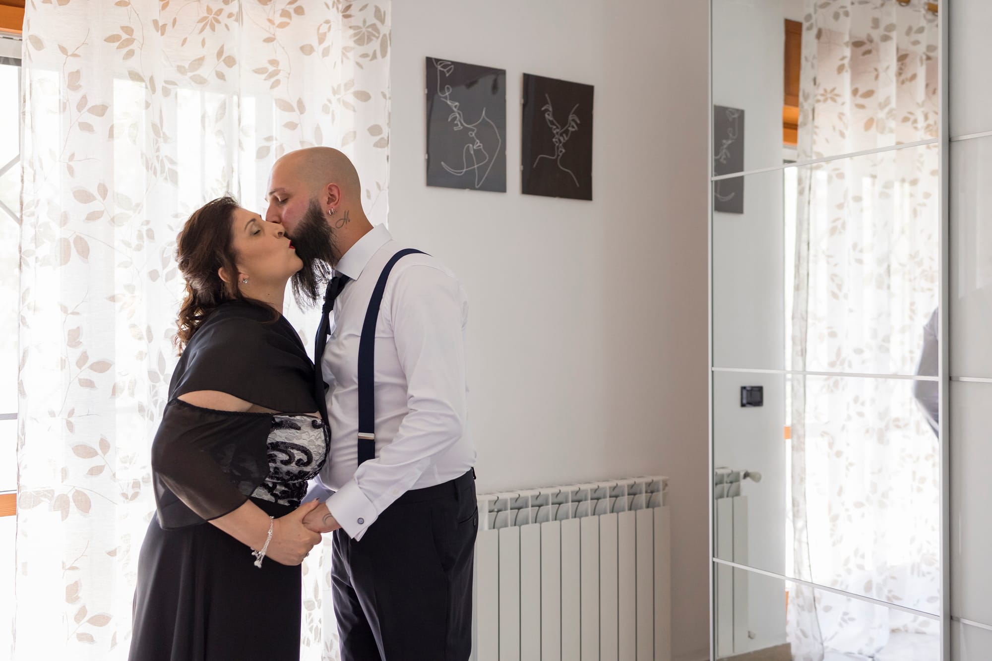 L’estate addosso: il "Sì" dorato di Roberta e Michele