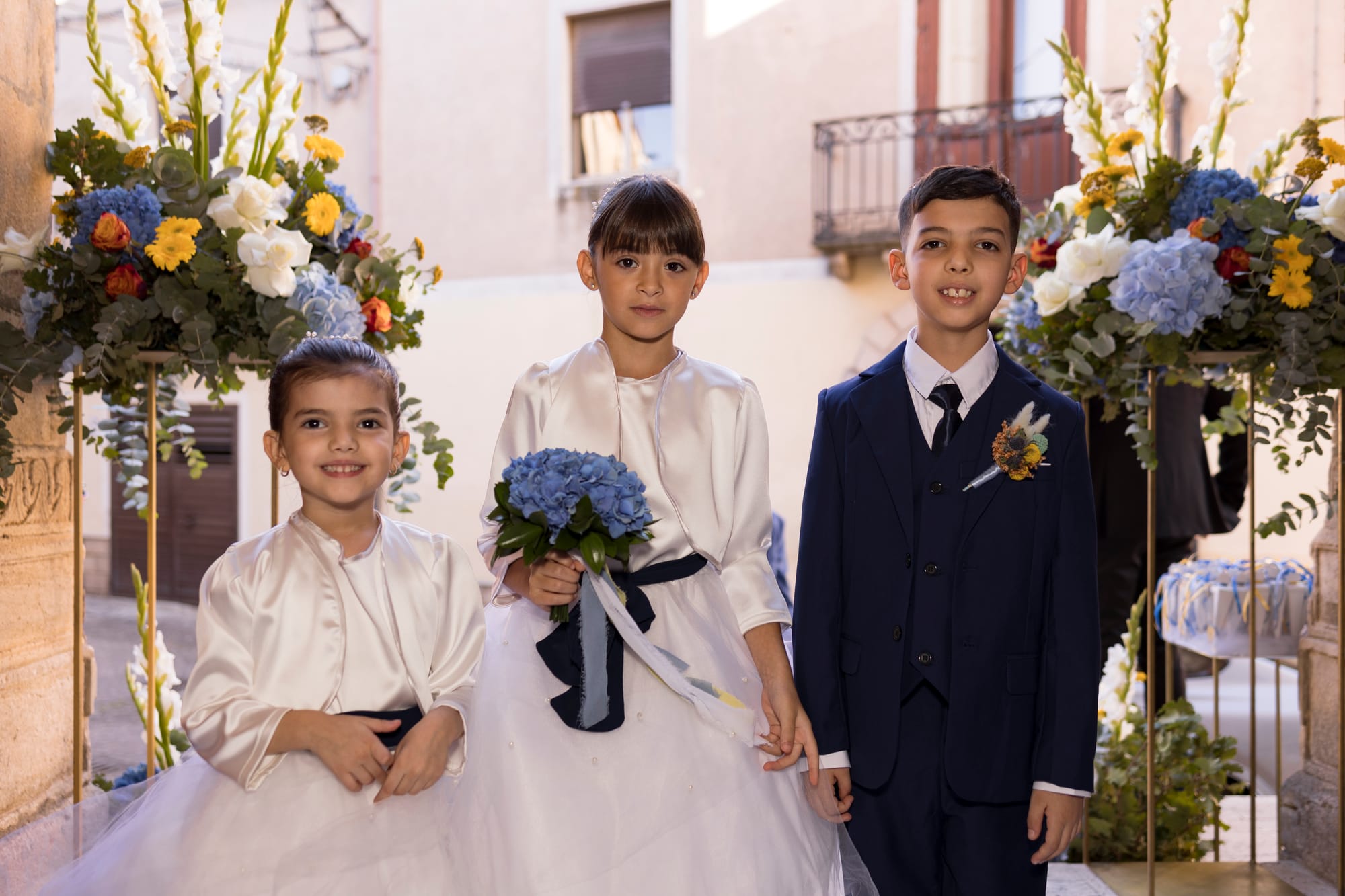 L’estate addosso: il "Sì" dorato di Roberta e Michele