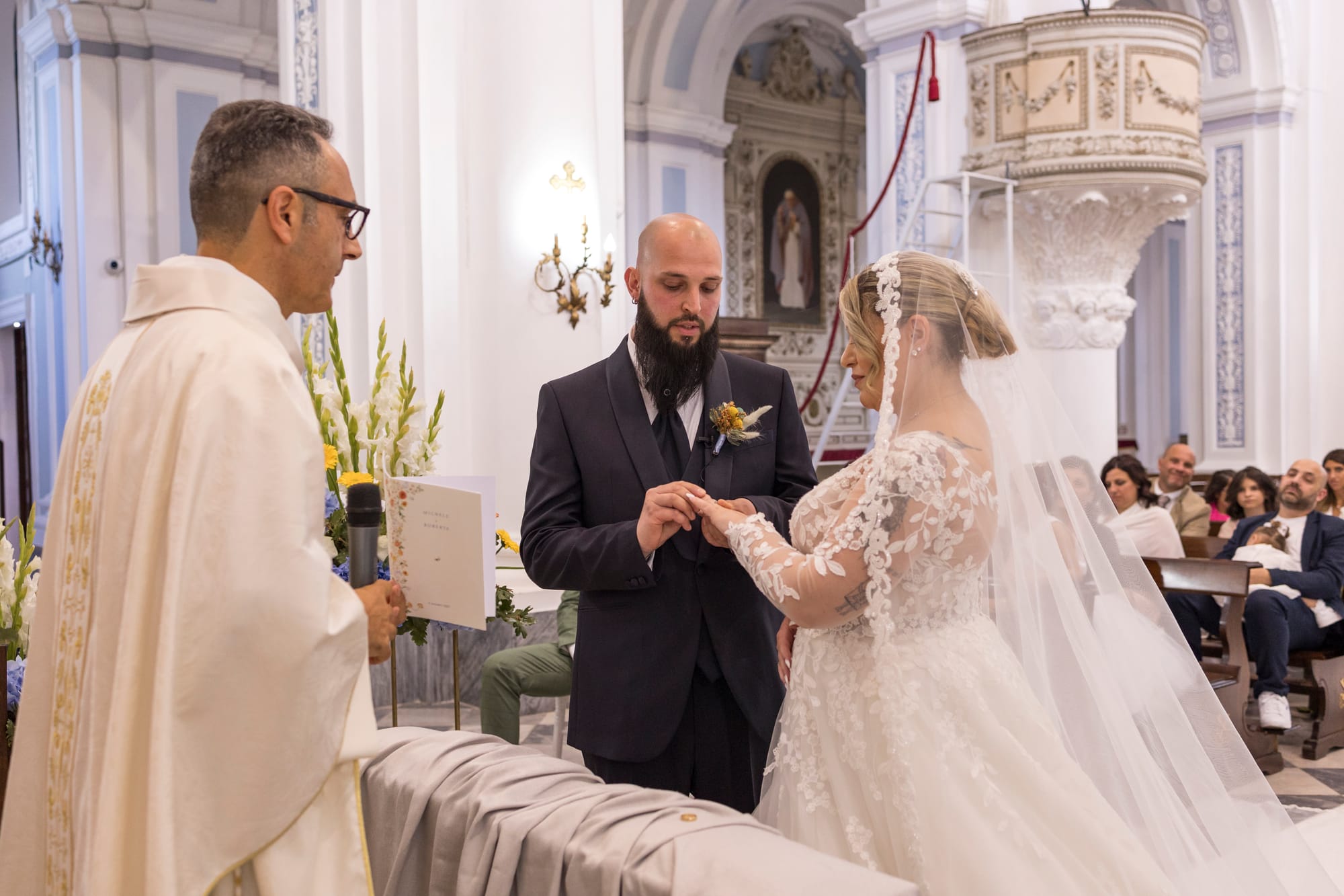 L’estate addosso: il "Sì" dorato di Roberta e Michele