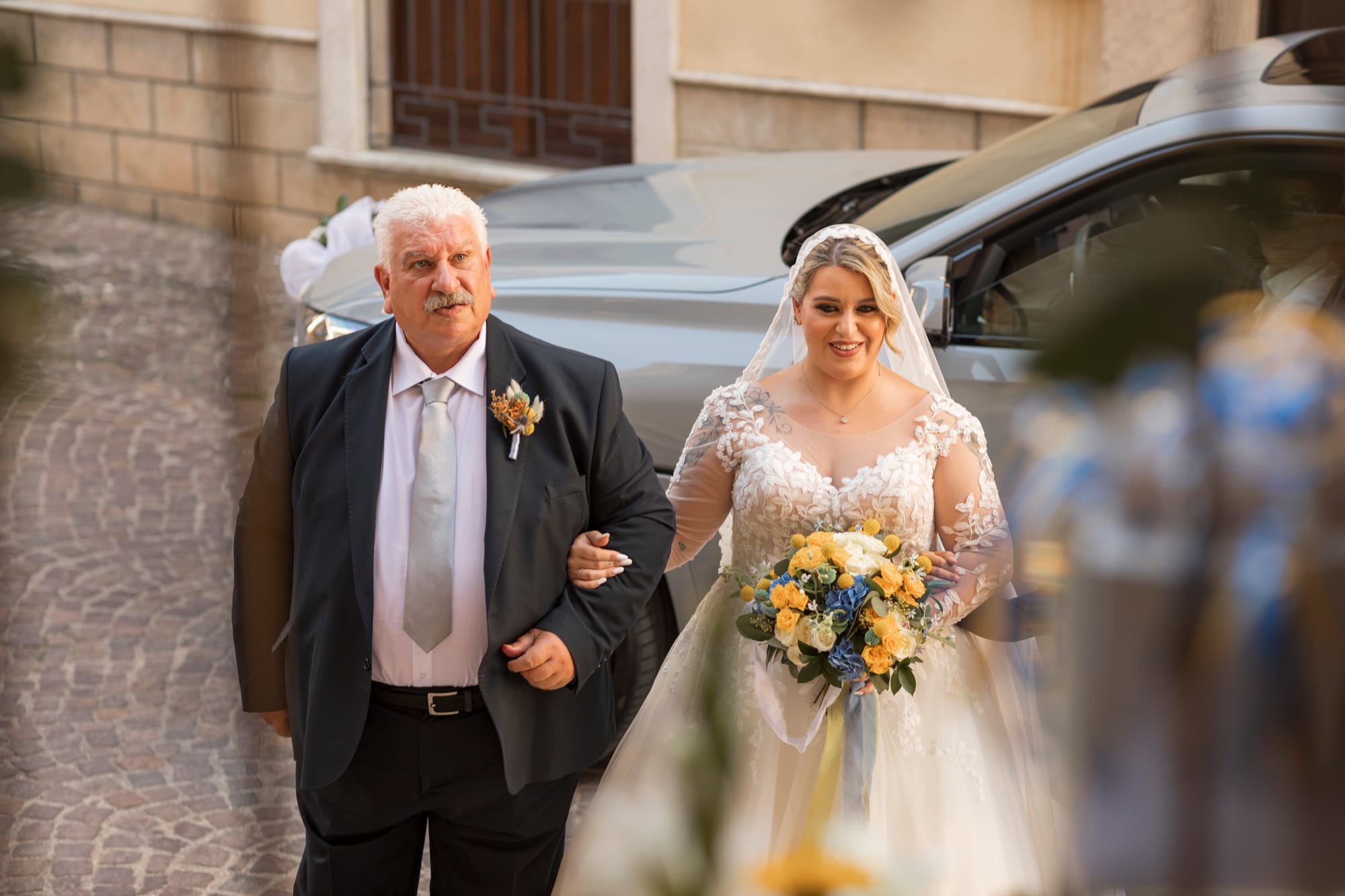L’estate addosso: il "Sì" dorato di Roberta e Michele