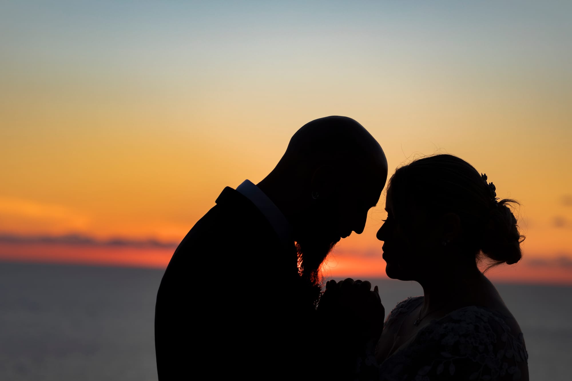 L’estate addosso: il "Sì" dorato di Roberta e Michele