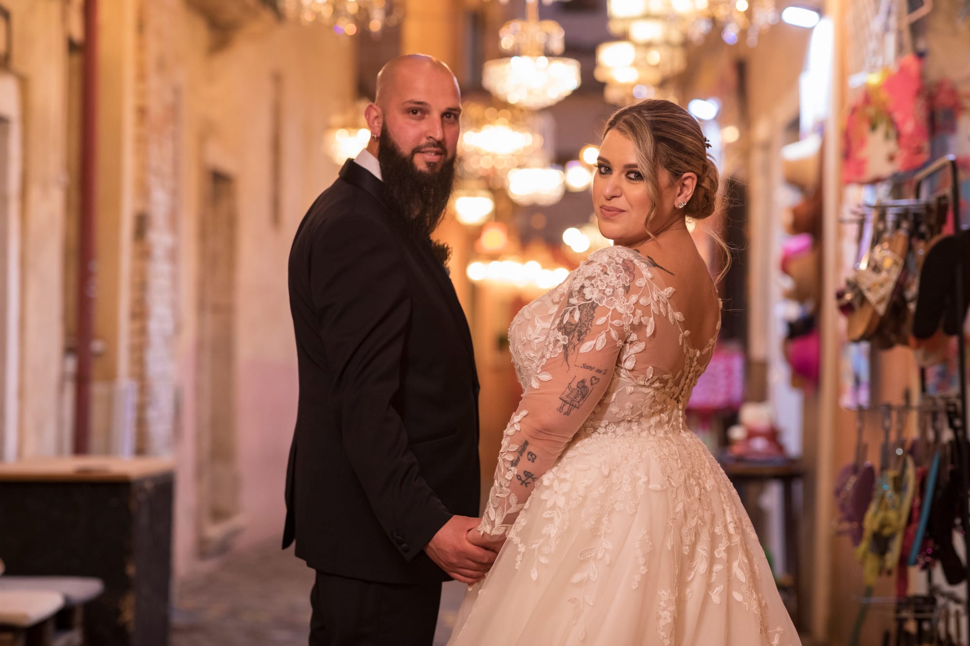 L’estate addosso: il "Sì" dorato di Roberta e Michele