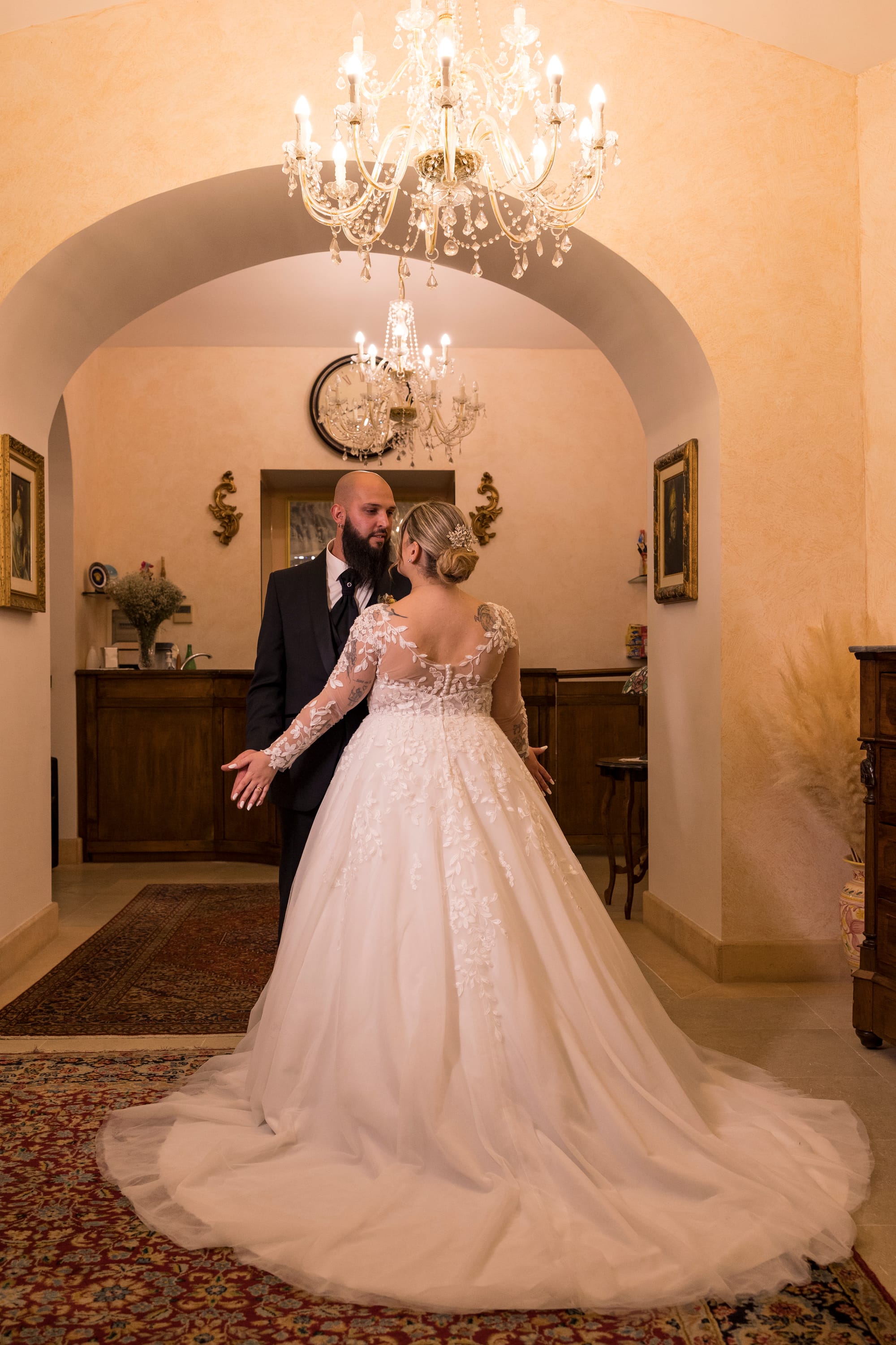 L’estate addosso: il "Sì" dorato di Roberta e Michele