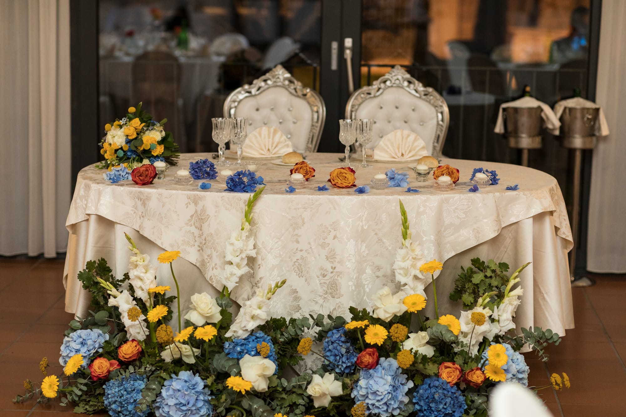 L’estate addosso: il "Sì" dorato di Roberta e Michele