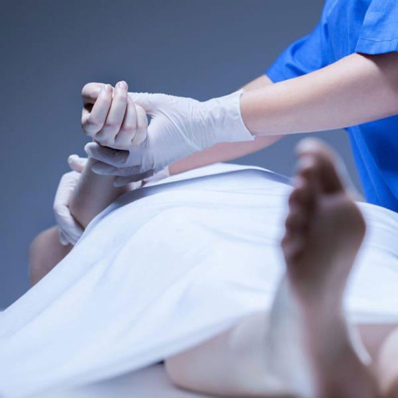 Auxiliar de Necrópsia