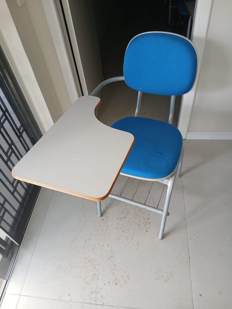 Cadeiras de Estudantes