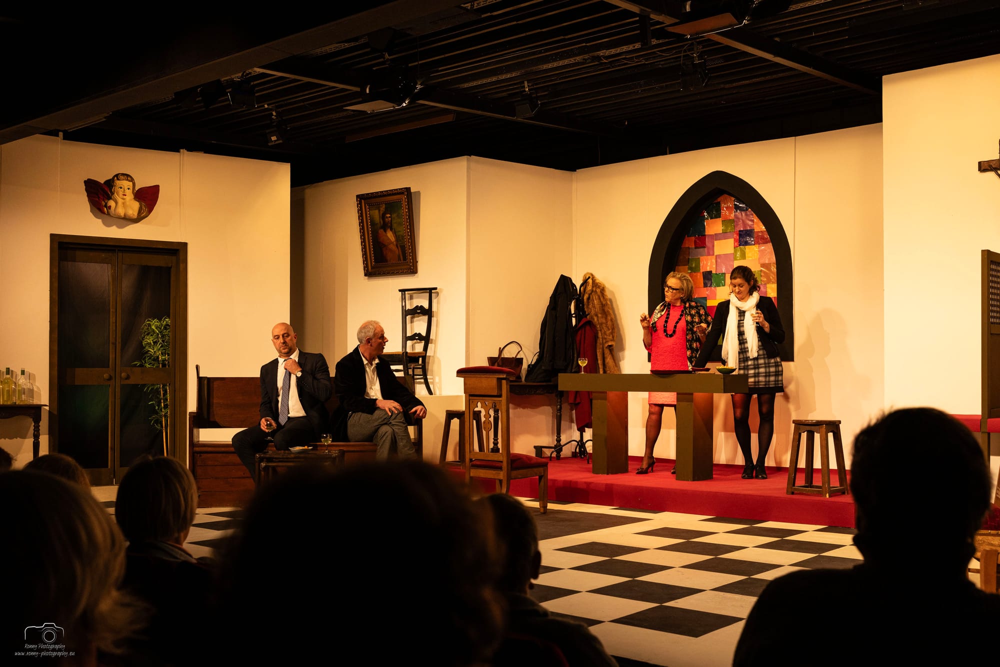 Toneelstuk Schoonzusjes