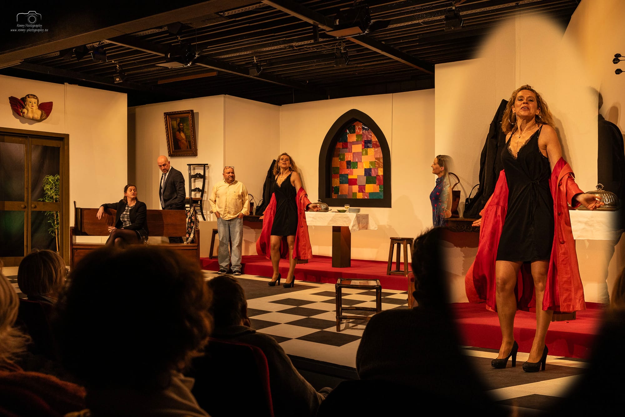 Toneelstuk Schoonzusjes