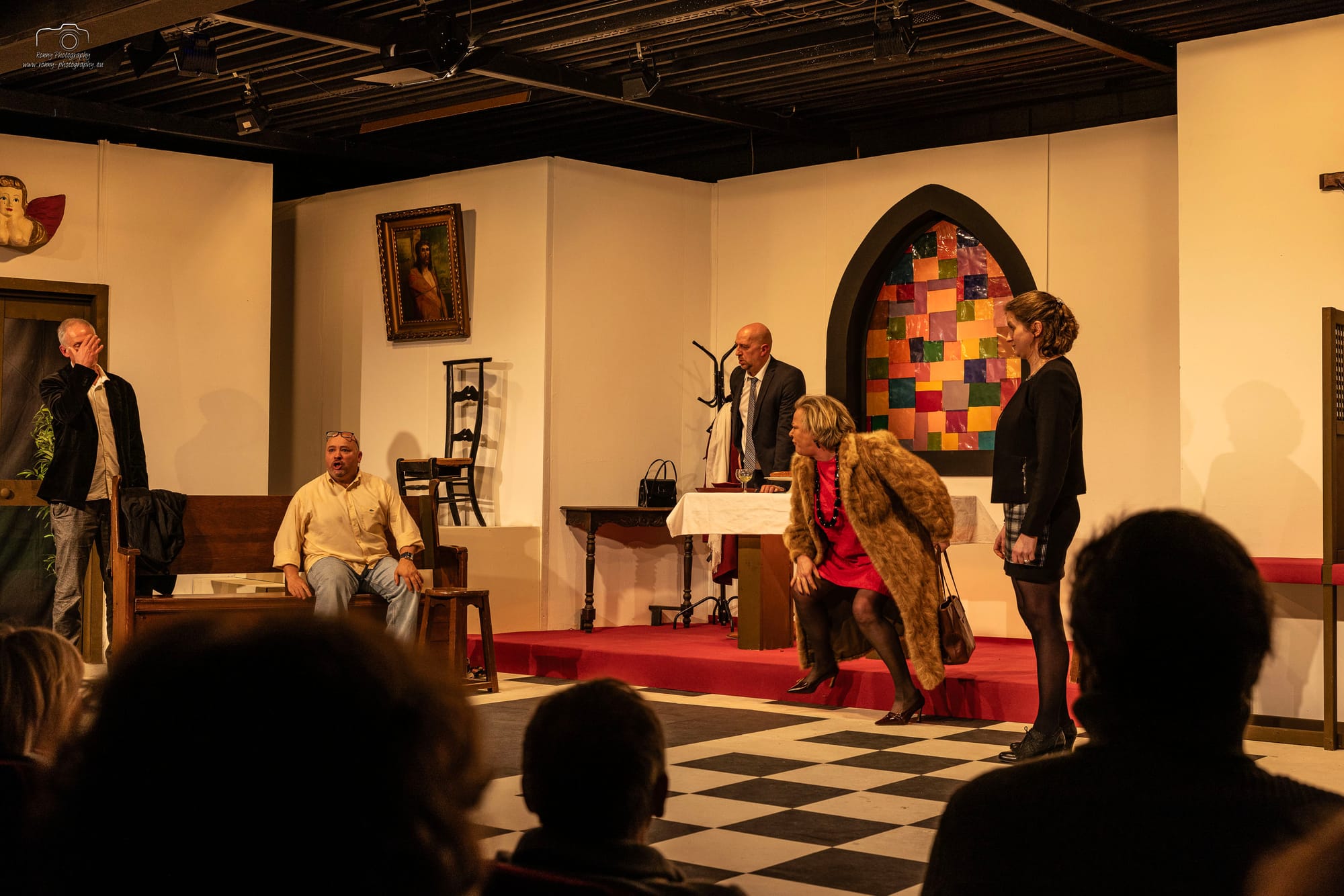 Toneelstuk Schoonzusjes